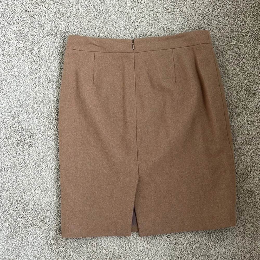 J Crew Classic Pencil Skirt, 6 - Picture 2 of 4